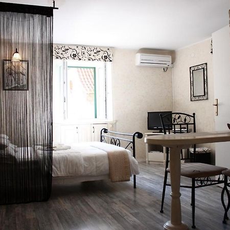 Old Town Apartment Šibenik Cameră foto